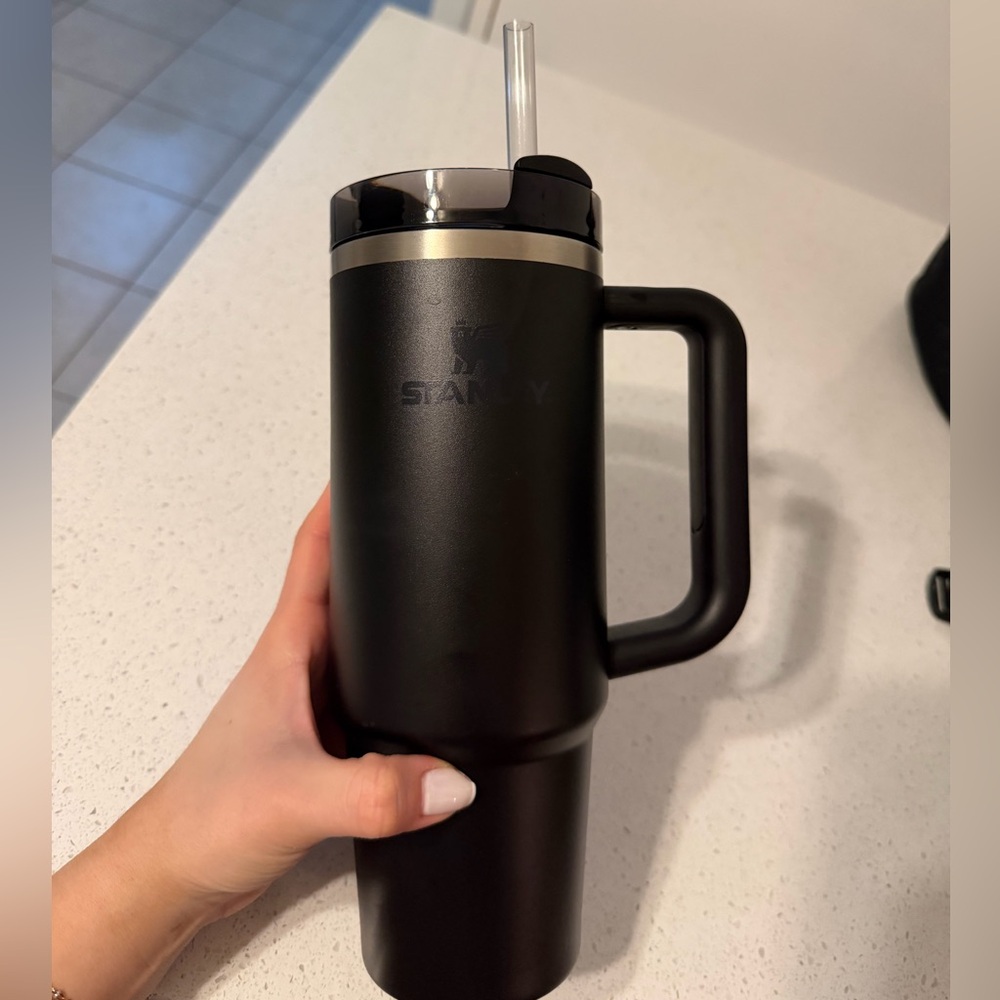 Stanley Matte Black Travel Mug with Handle